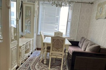 2-к квартира, 54,4 м², 1/9 эт.