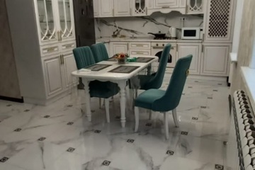 2-к квартира, 56 м², 3/18 эт.