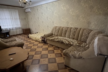 2-к квартира, 52 м², 1/9 эт.