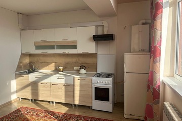 2-к квартира, 81 м², 5/5 эт.