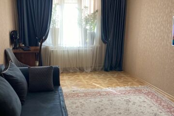 2-к квартира, 54 м², 3/5 эт.