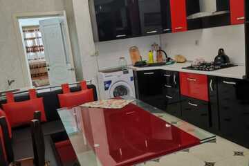 2-к квартира, 72 м², 9/10 эт.