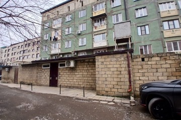 4-к квартира, 130 м², 1/5 эт.