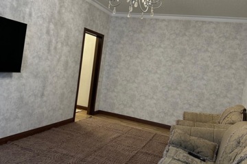 2-к квартира, 60 м², 2/5 эт.