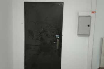 4-к квартира, 142 м², 4/10 эт.