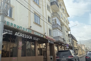 3-к квартира, 110 м², 2/5 эт.