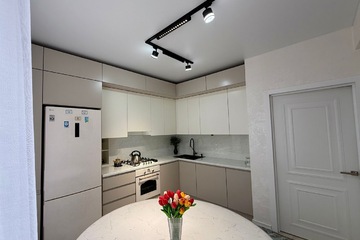4-к квартира, 85 м², 2/4 эт.