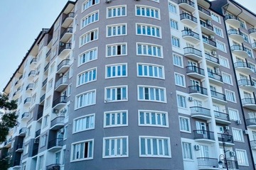 2-к квартира, 72 м², 3/10 эт.