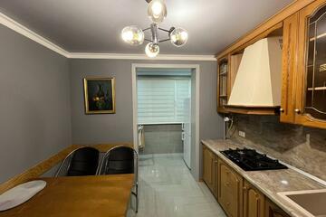 2-к квартира, 54 м², 2/9 эт.