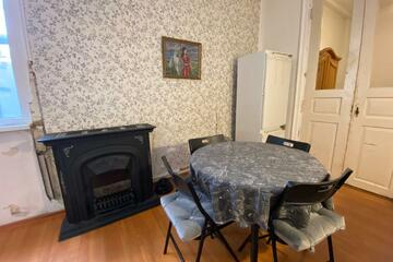 2-к квартира, 45 м², 1/1 эт.